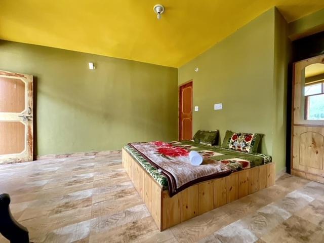 One Light Hostel Manāli Zewnętrze zdjęcie