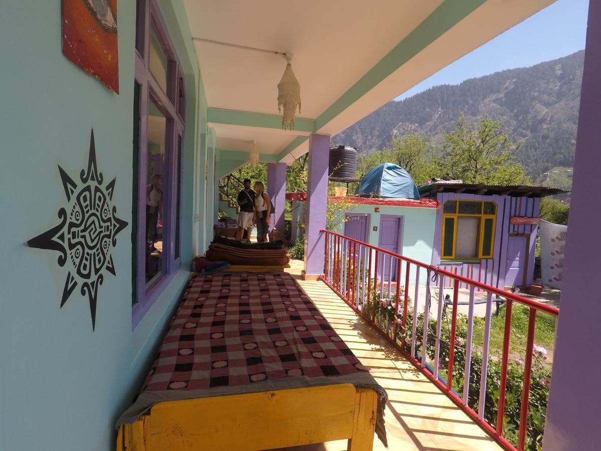 One Light Hostel Manāli Zewnętrze zdjęcie